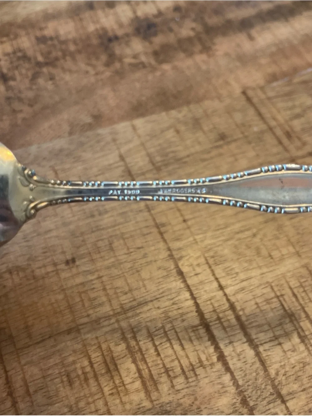 WM Rogers Bead Scroll And Fan Ornate Spoons